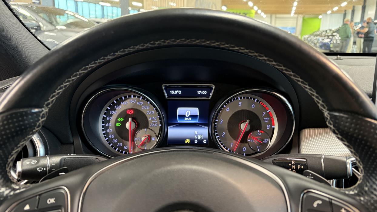 Mercedes-Benz CLA 2016