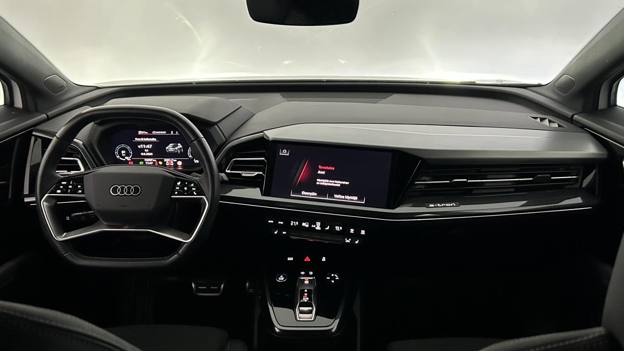 Audi Q4 e-tron 2023