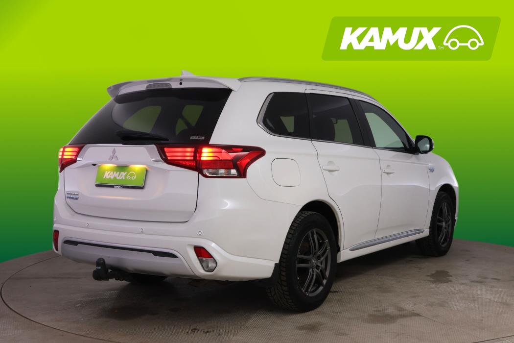 Mitsubishi Outlander PHEV 2020