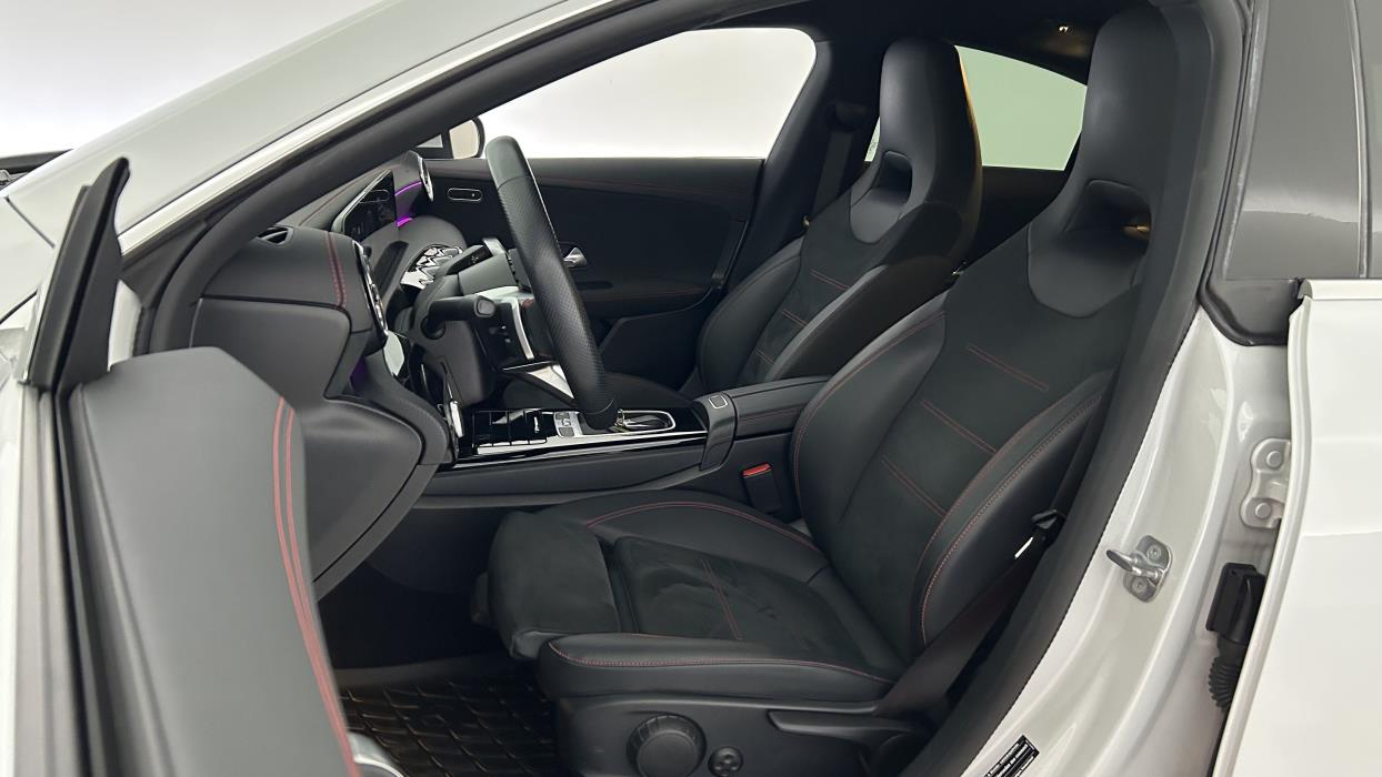 Mercedes-Benz CLA 2024