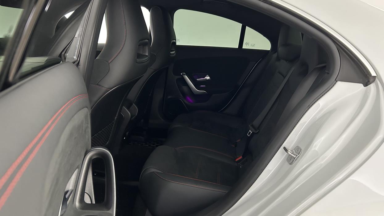 Mercedes-Benz CLA 2024