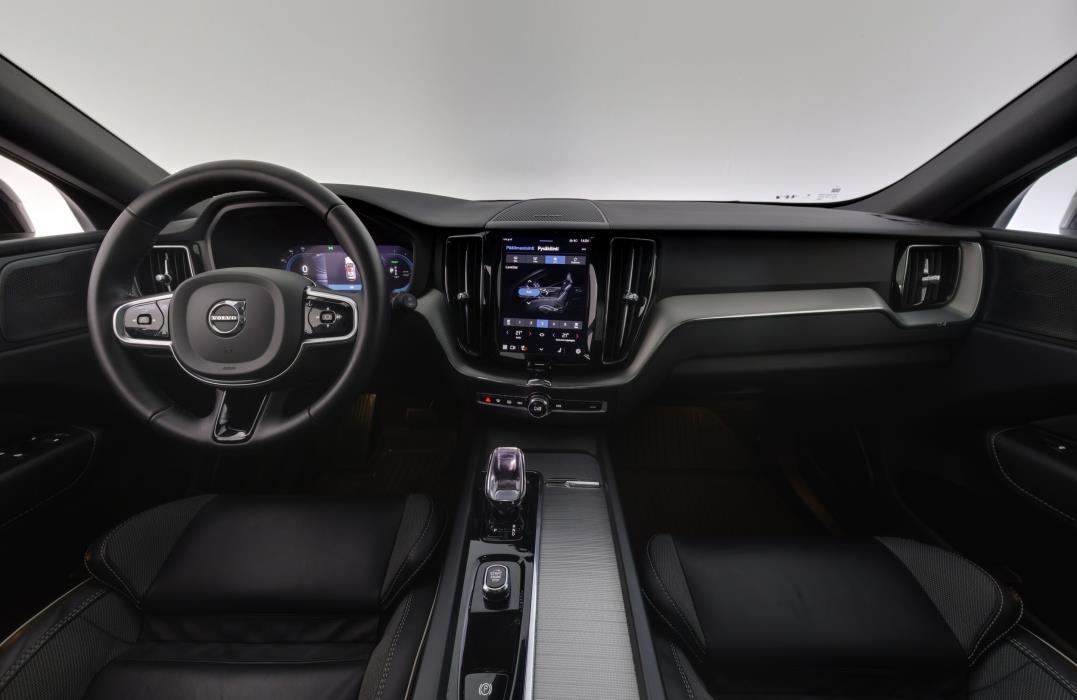 Volvo XC60 2023