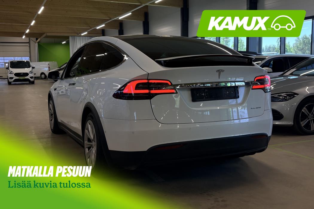 Tesla Model X 2020