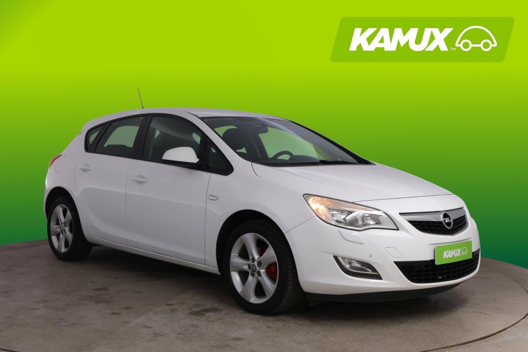 Opel Astra 2012