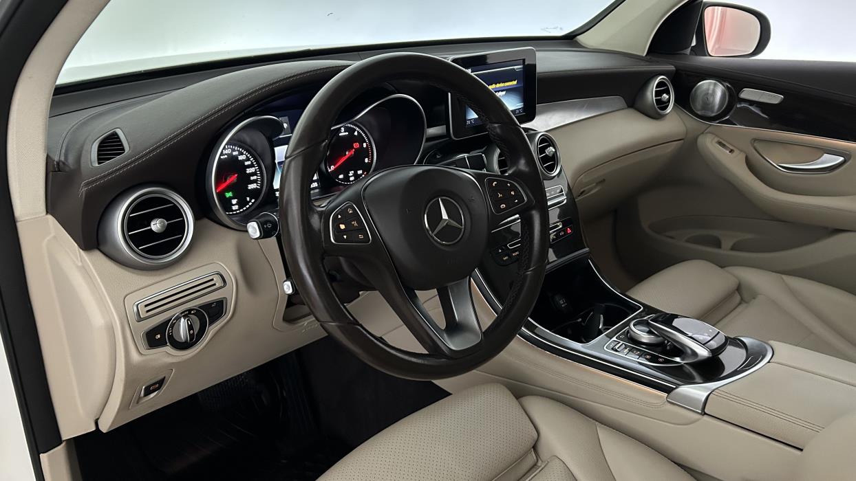 Mercedes-Benz GLC 2016