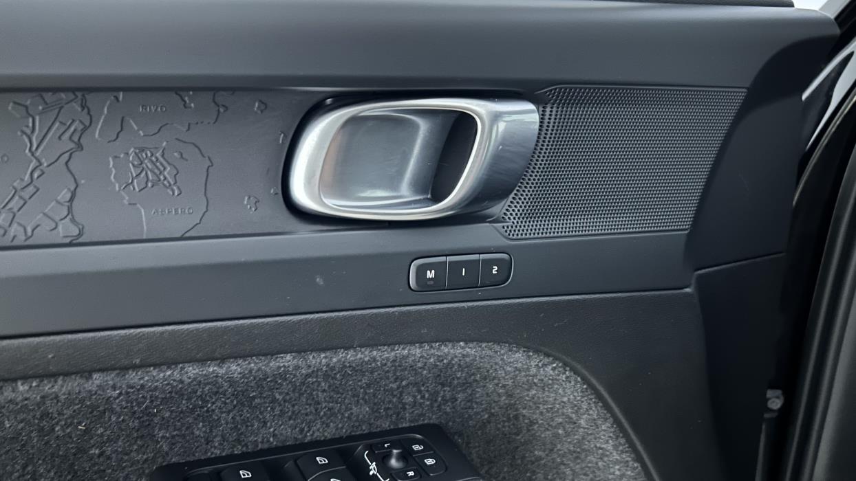 Volvo XC40 2023