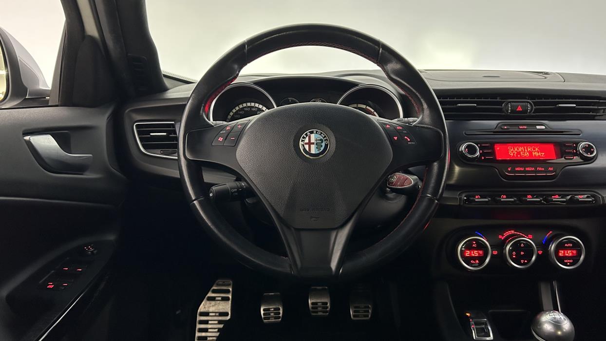 Alfa Romeo Giulietta 2011
