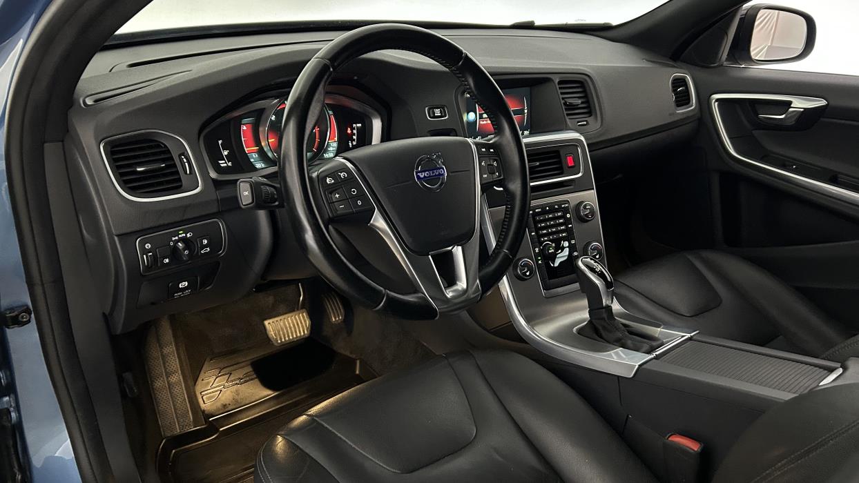 Volvo V60 2014