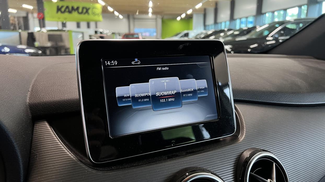 Mercedes-Benz B 2015