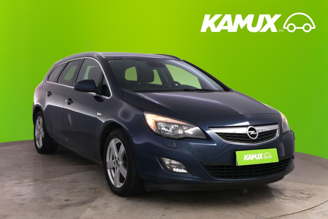 Opel Astra 2011