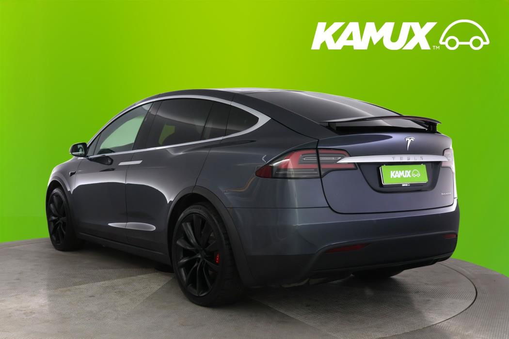 Tesla Model X 2019