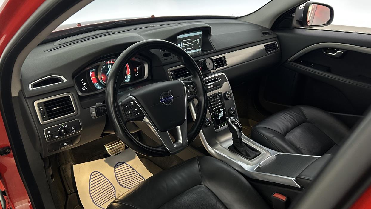 Volvo V70 2014