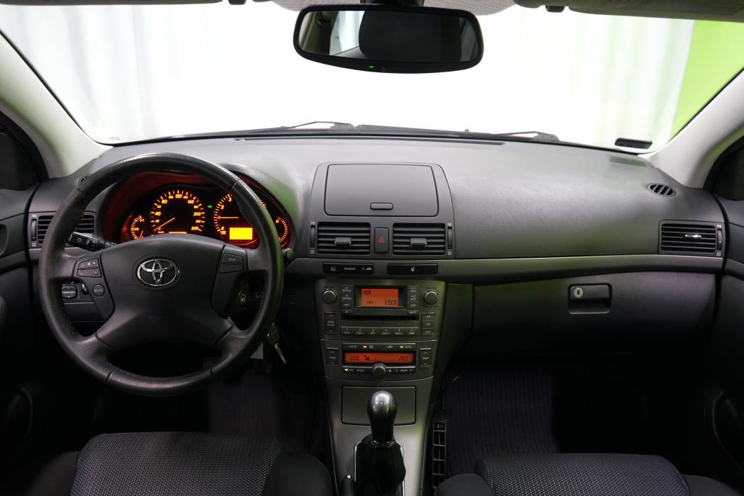 Toyota Avensis 2008