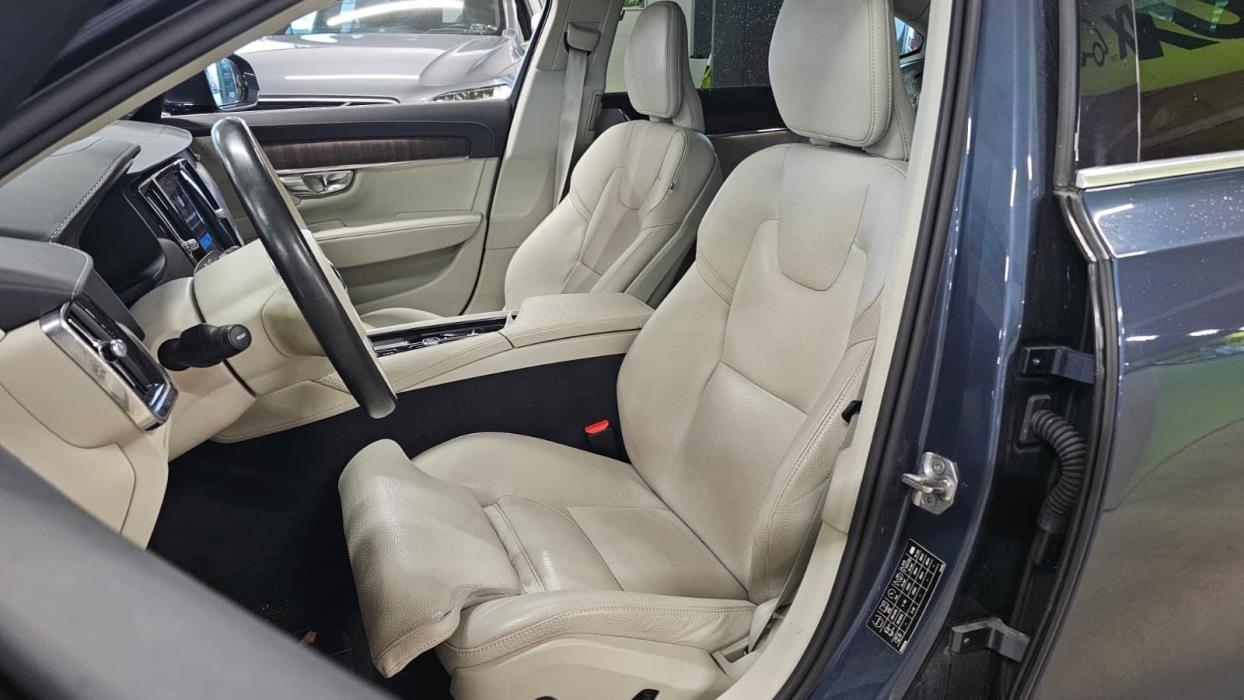 Volvo S90 2022