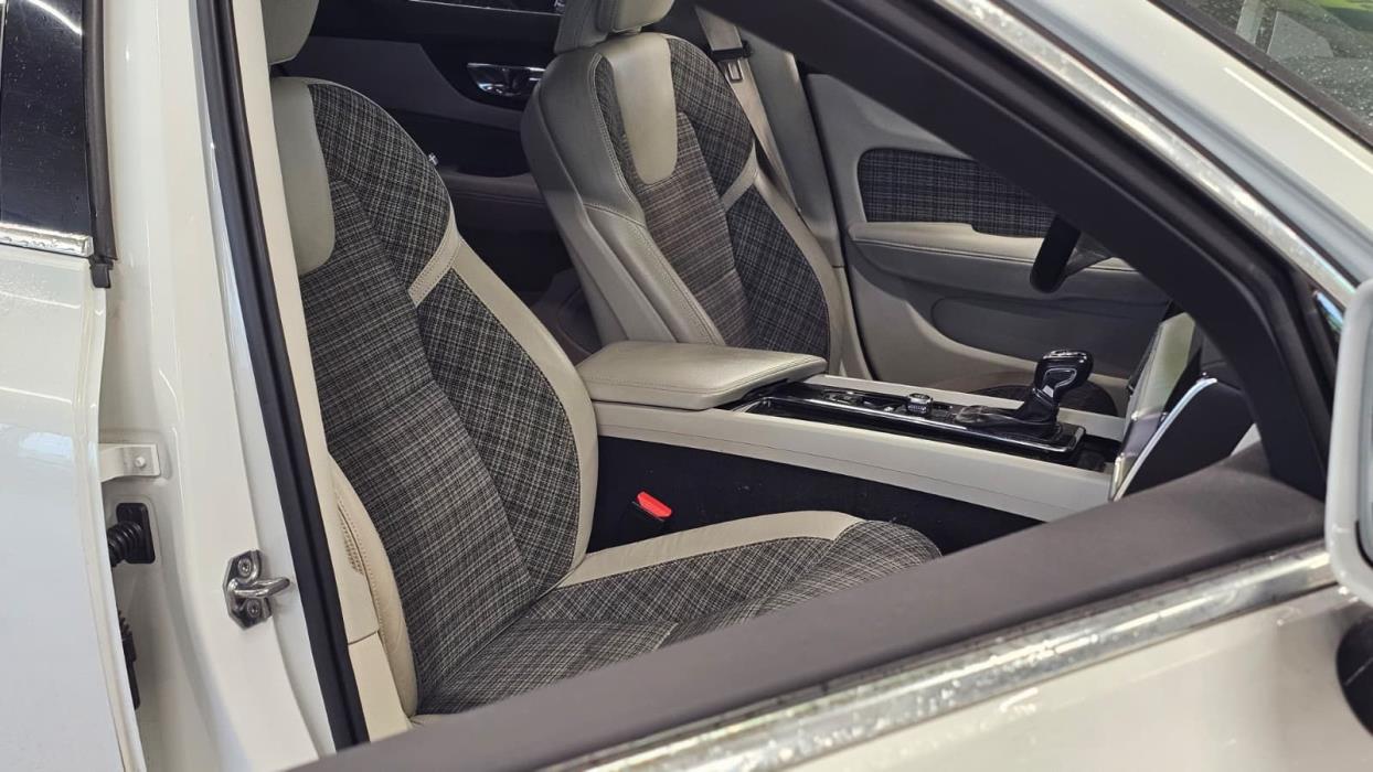 Volvo V60 2020