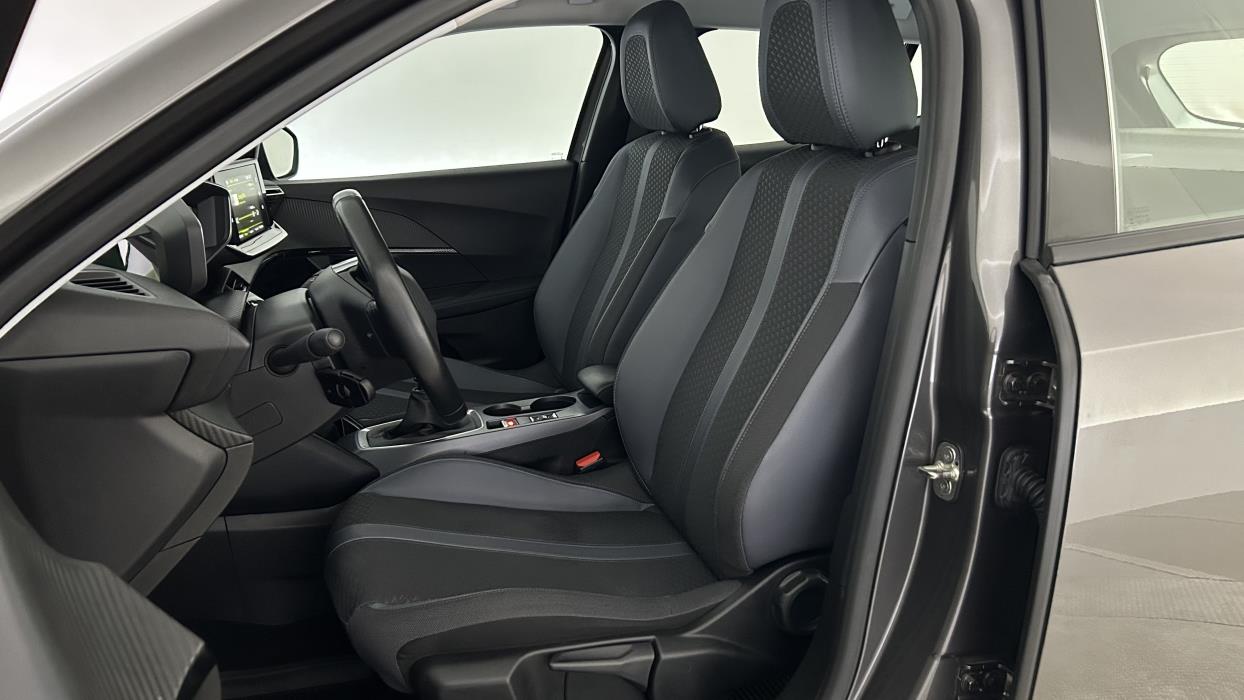 Peugeot 2008 2021