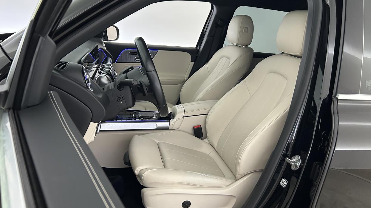 Mercedes-Benz EQB 2023