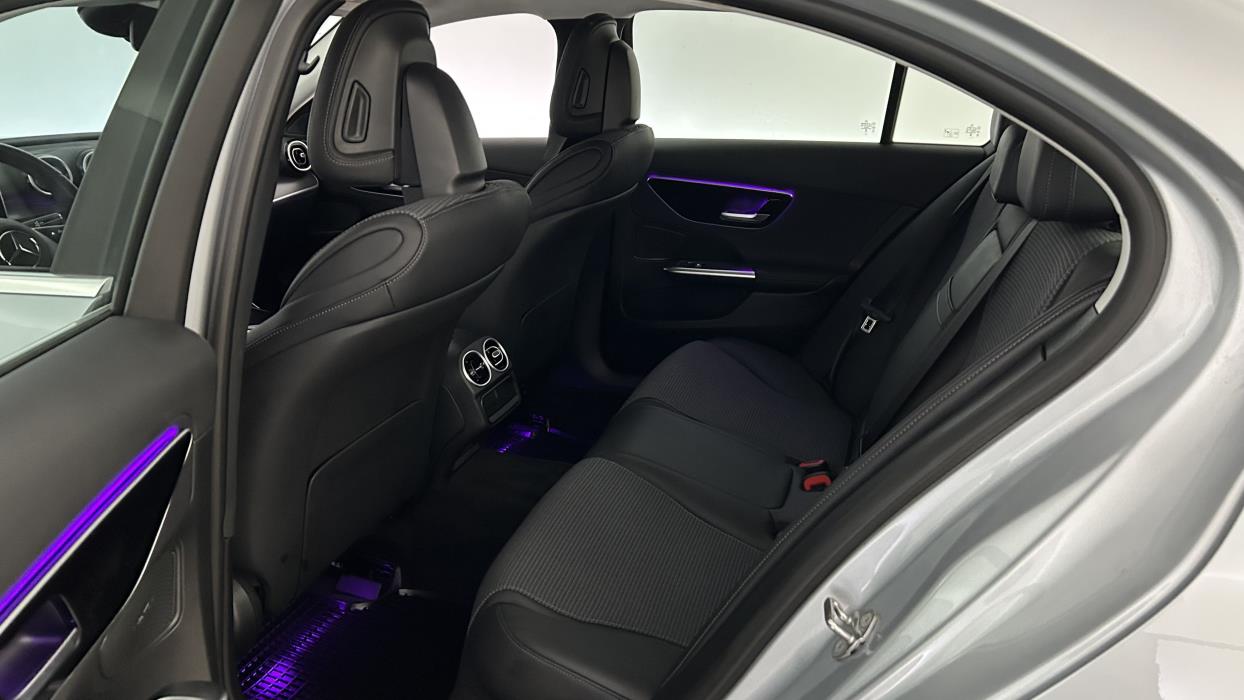 Mercedes-Benz C 2024