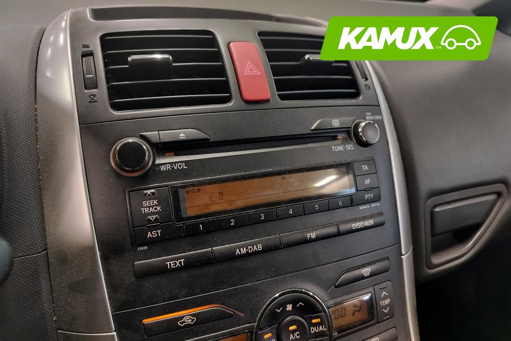 Toyota Auris 2012