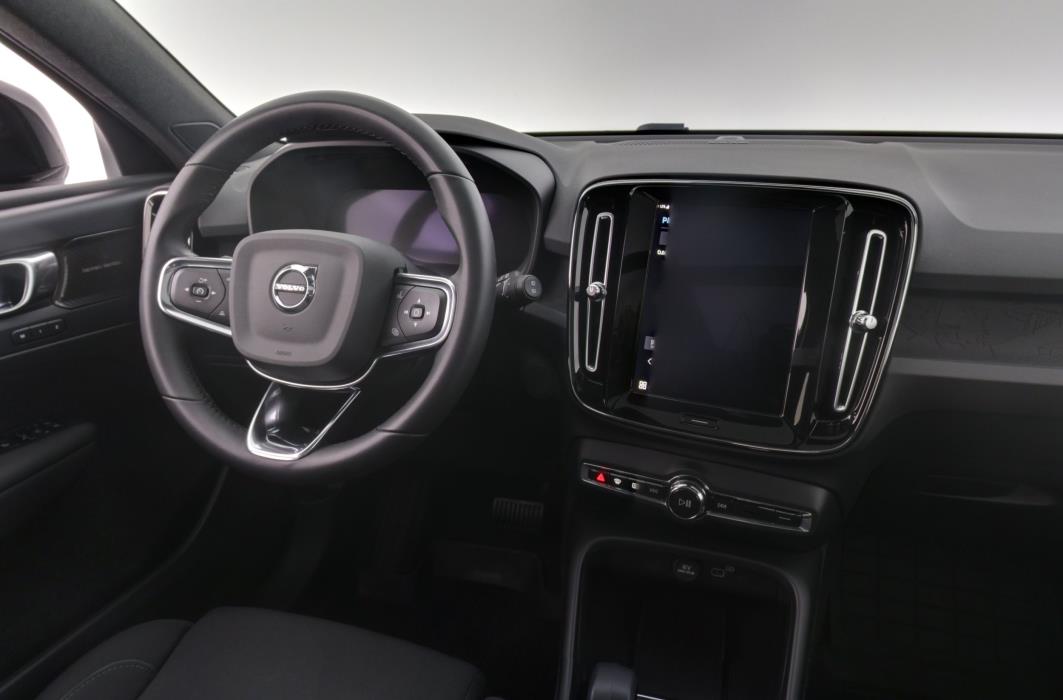 Volvo XC40 2023
