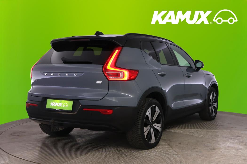 Volvo XC40 2023