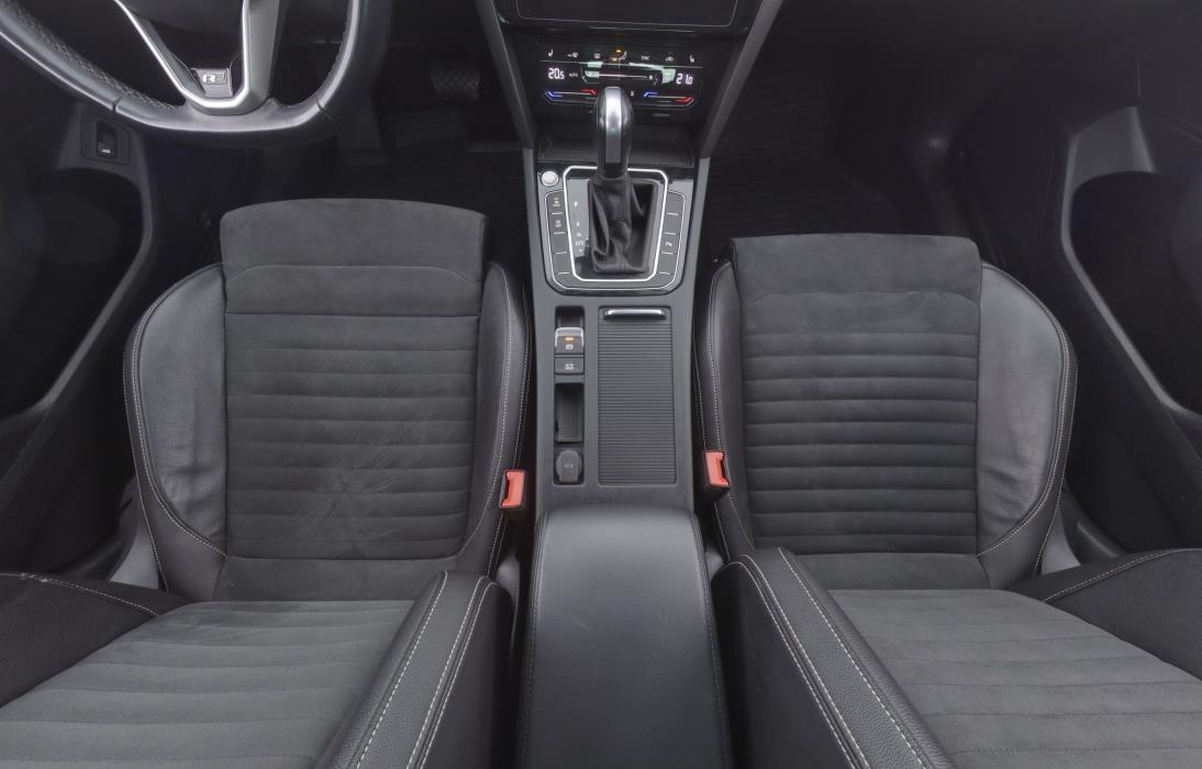 Volkswagen Passat 2022