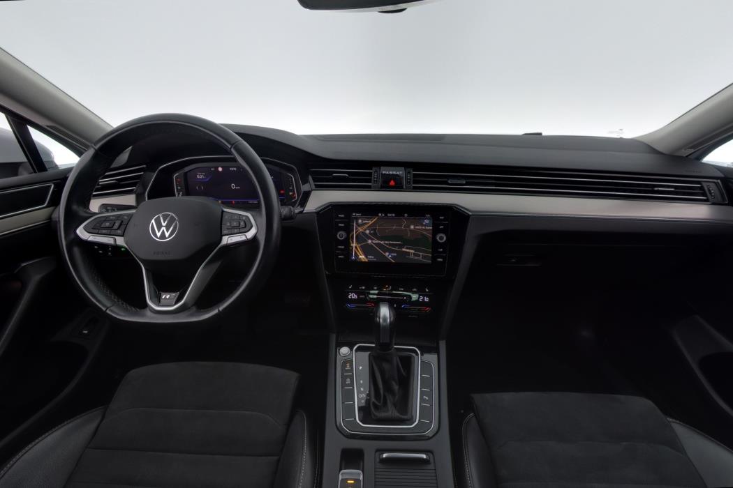 Volkswagen Passat 2022