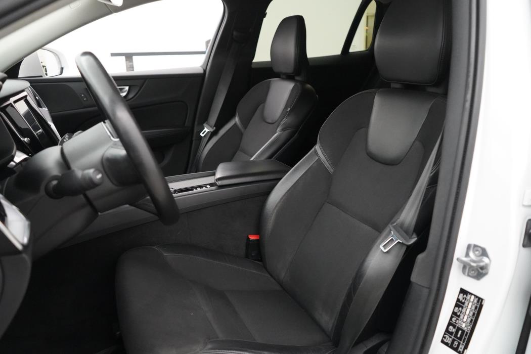 Volvo V60 Cross Country 2020