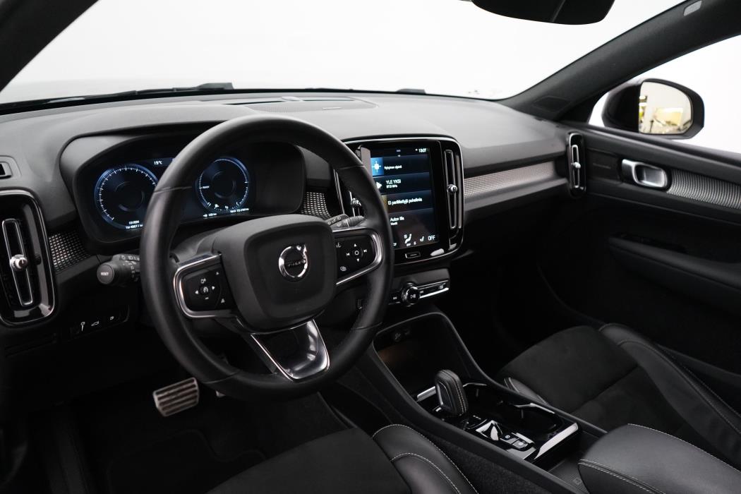 Volvo XC40 2022