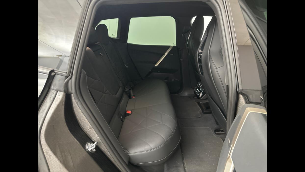BMW iX 2023