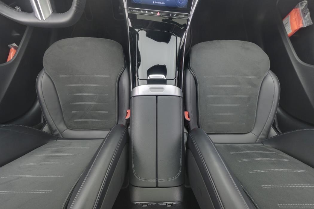 Mercedes-Benz C 2023