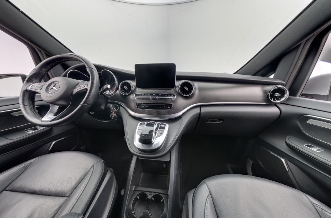 Mercedes-Benz V 2020