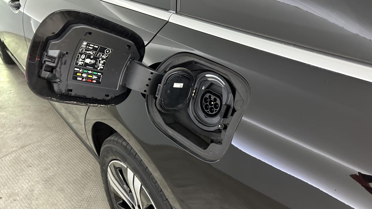 Mercedes-Benz C 2023