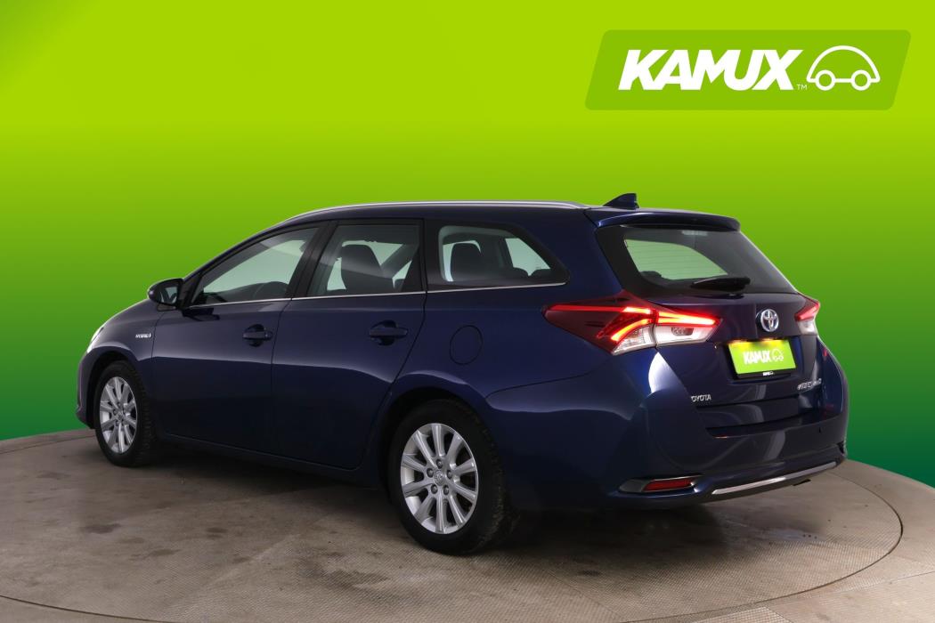 Toyota Auris 2016
