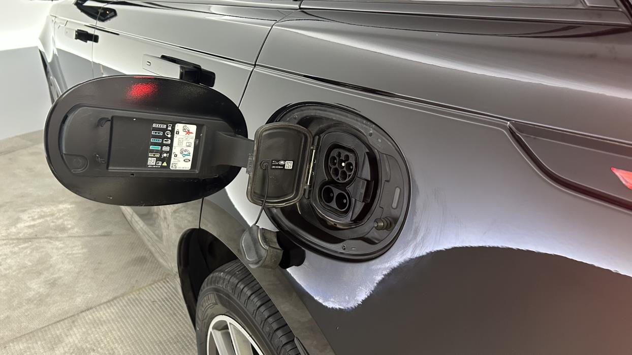 Land Rover Range Rover Velar 2021