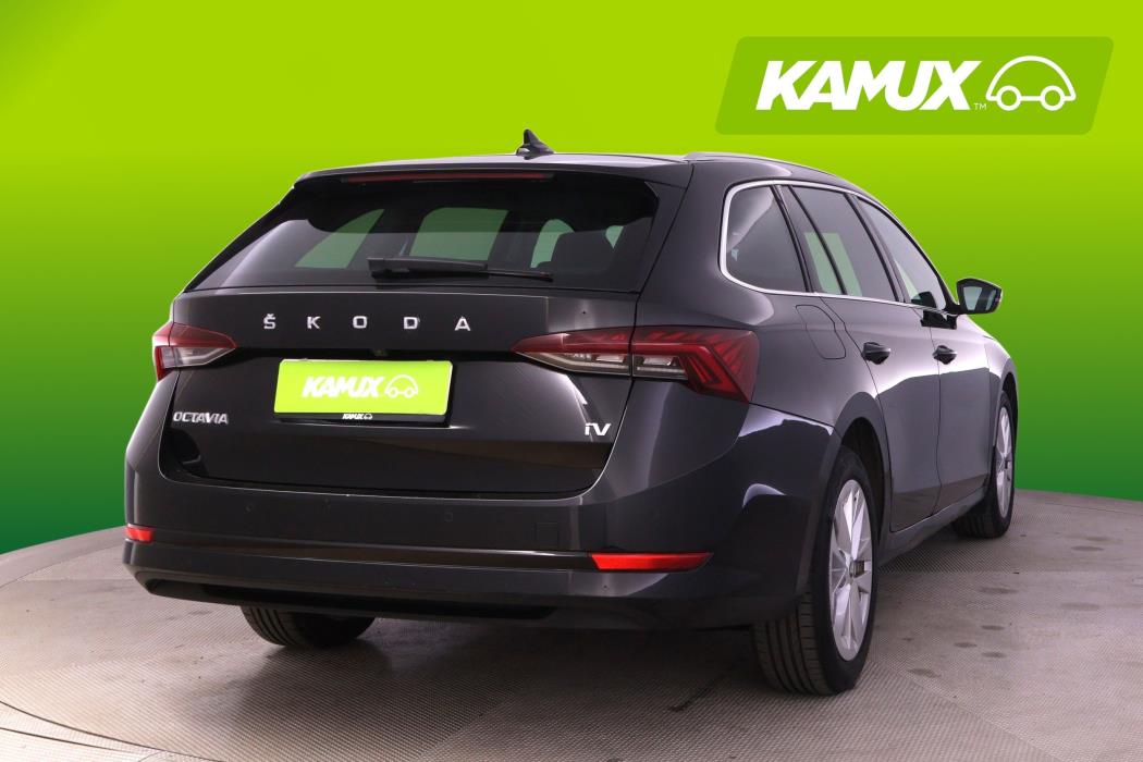 Skoda Octavia 2023