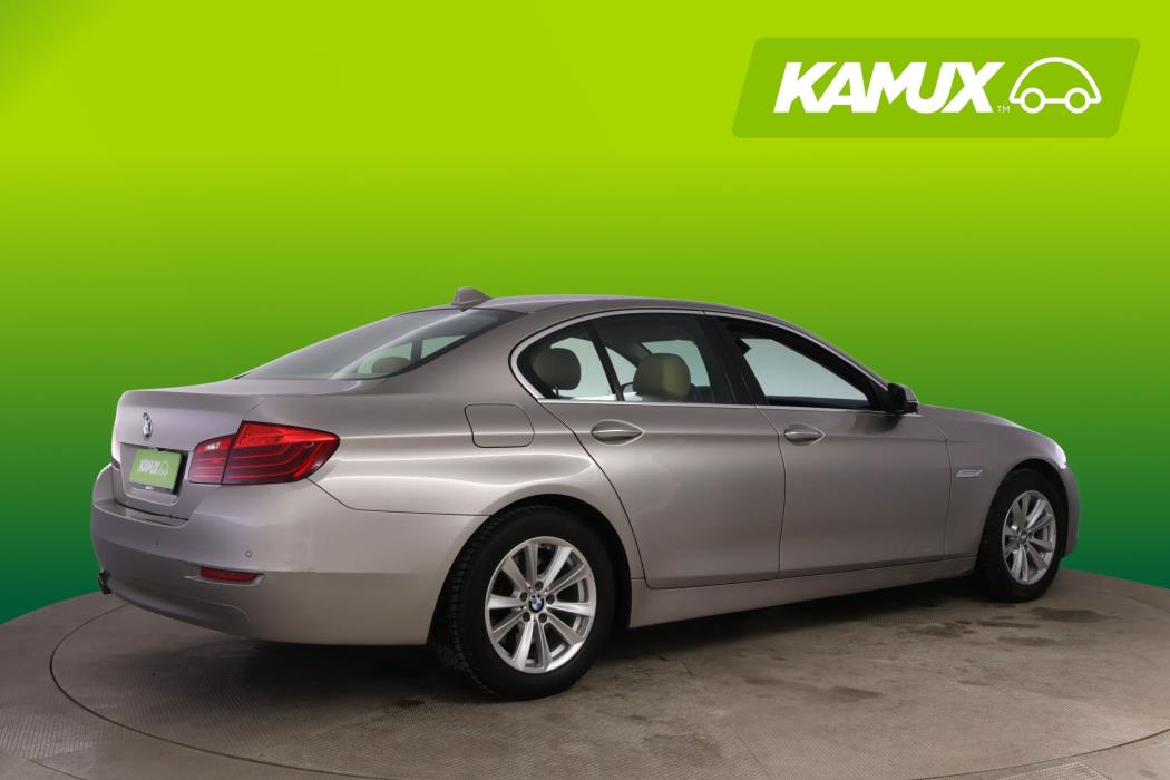 BMW 520 2015