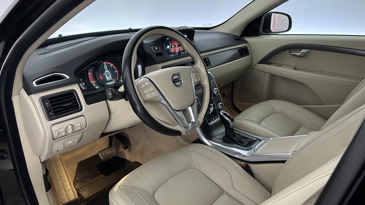 Volvo V70 2016