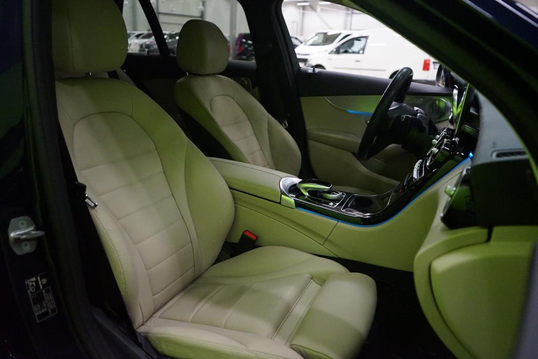 Mercedes-Benz C 2016