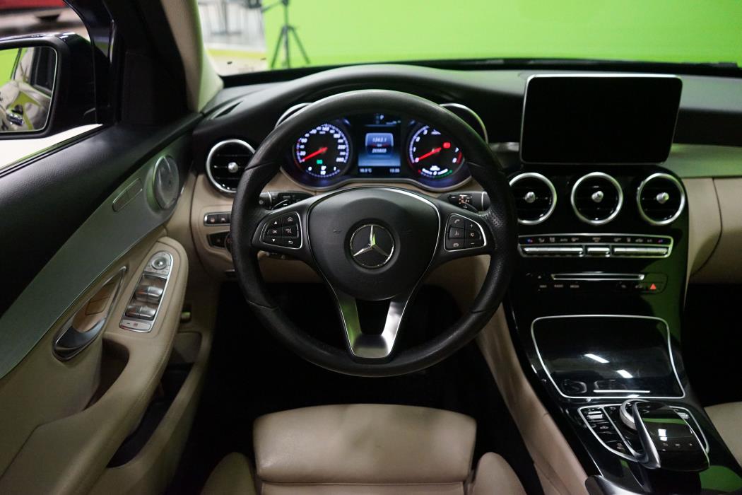 Mercedes-Benz C 2016