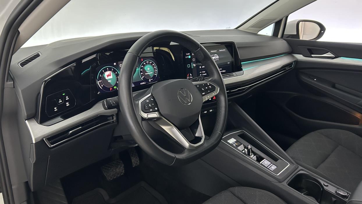 Volkswagen Golf 2023