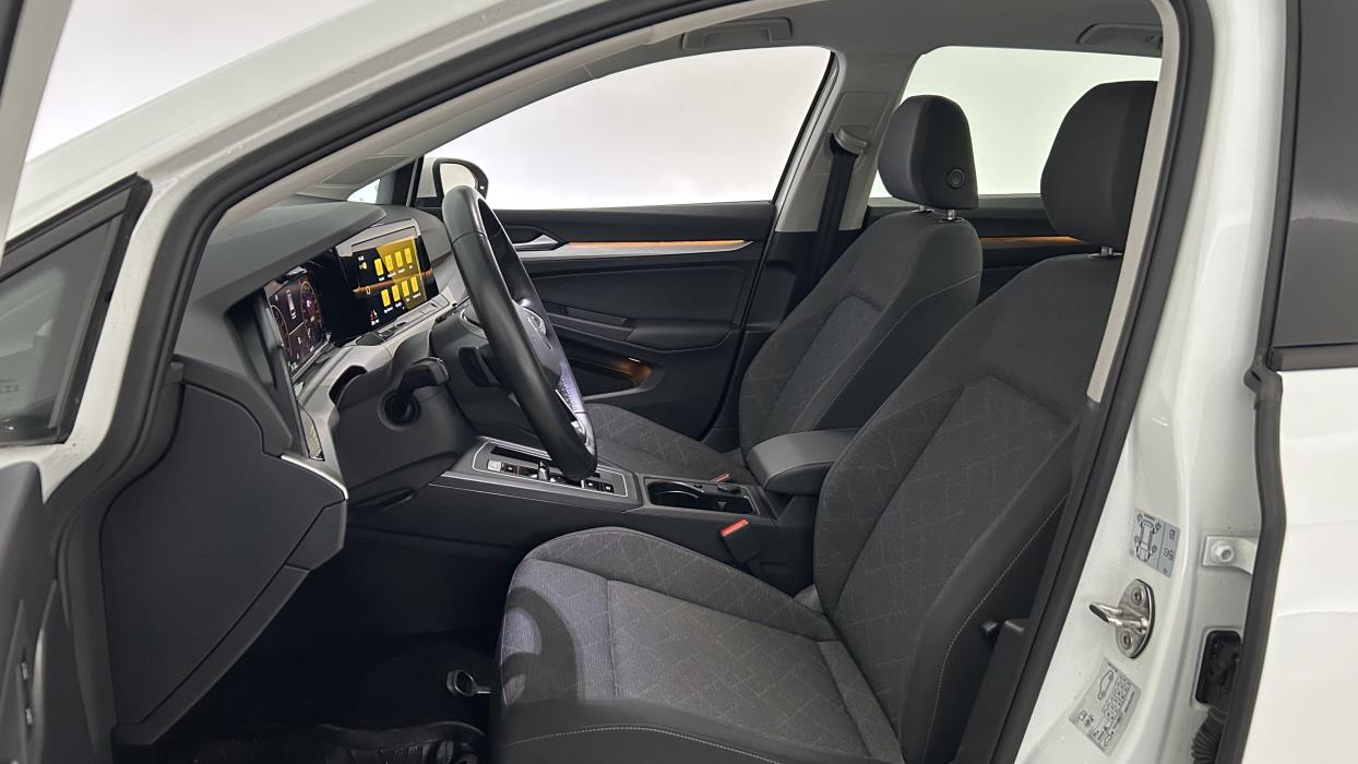 Volkswagen Golf 2023