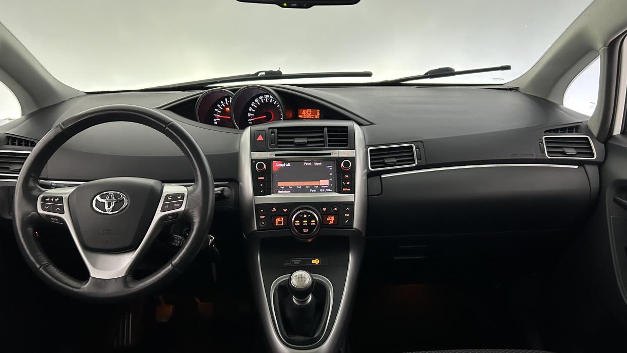 Toyota Verso 2014