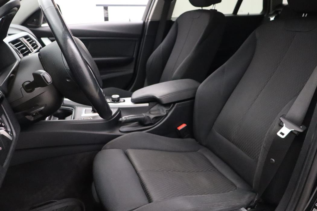 BMW 320 2013