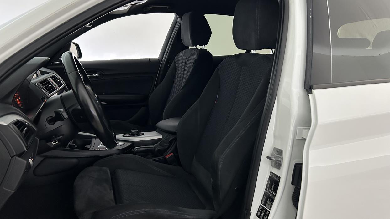 BMW 120 2016