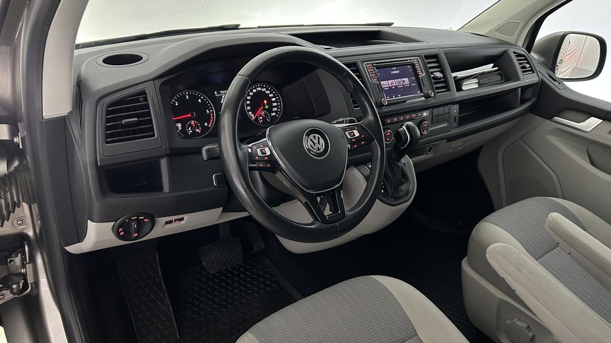 Volkswagen Caravelle 2018