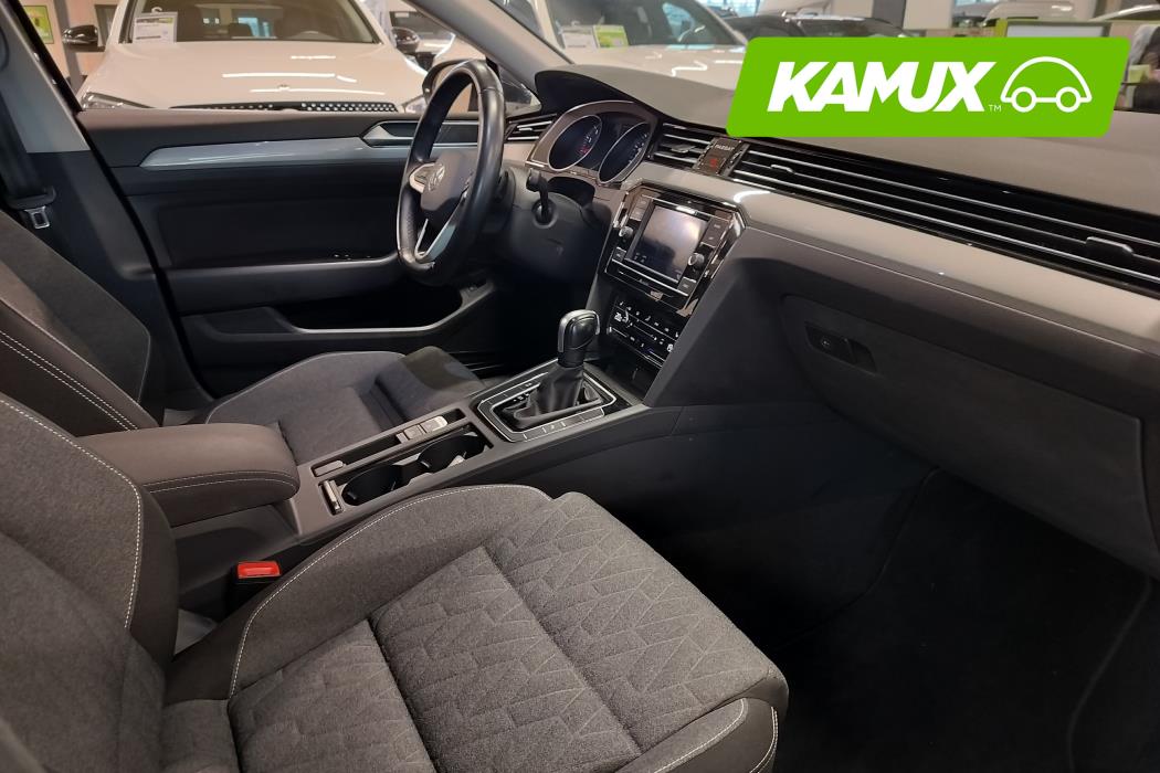 Volkswagen Passat 2023