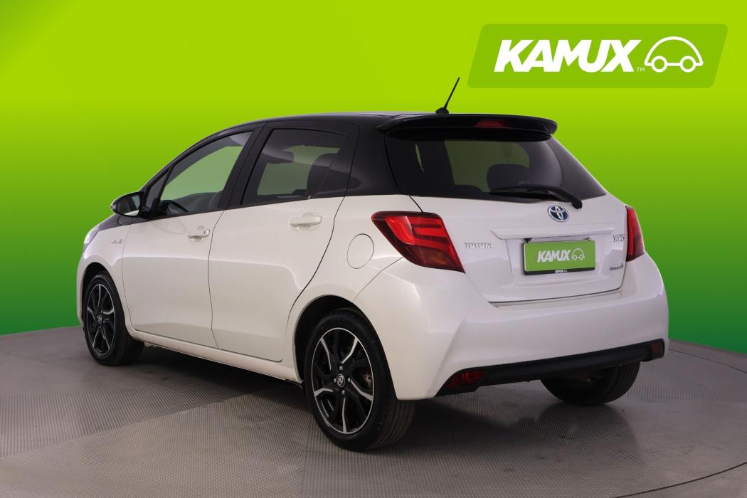 Toyota Yaris 2016