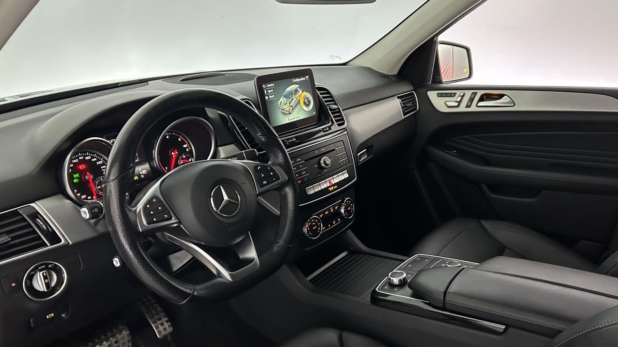 Mercedes-Benz GLE 2016