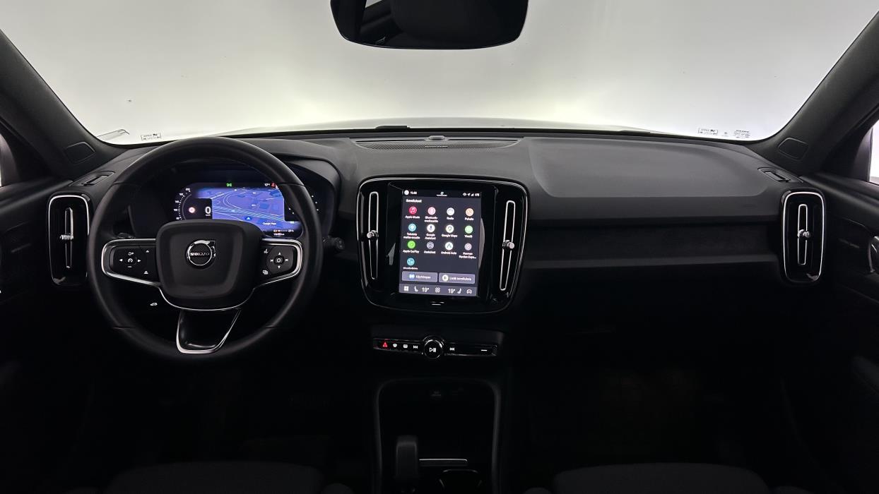 Volvo XC40 2023